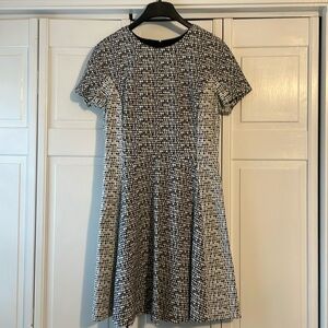 Banana Republic black and white dress